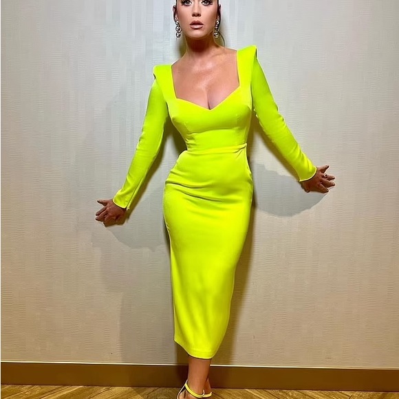 jlo neon dress Jennifer Lopez Wows in Eye-Popping Neon Looks